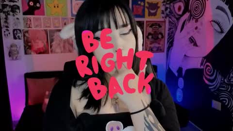    rawr   Anne Independent model      online show from 09/25/25, 06:22