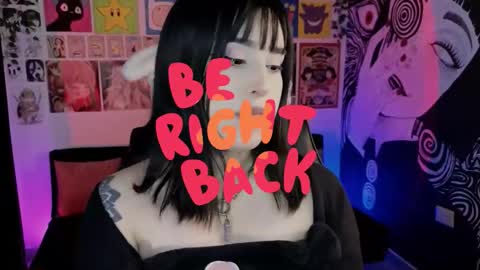    rawr   Anne Independent model      online show from 10/01/25, 04:02