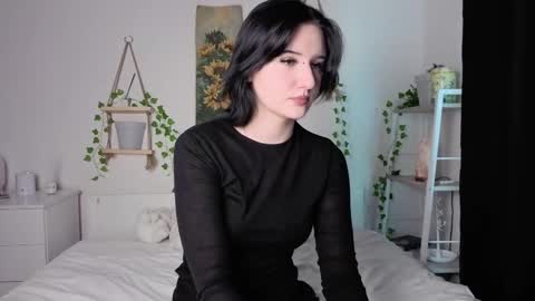 Ellie online show from 03/05/26, 08:32