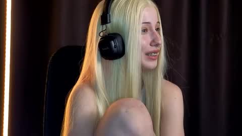 Misa online show from 01/07/26, 03:14