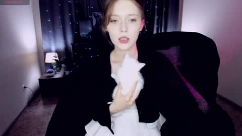 YukiShine online show from 07/26/26, 03:52