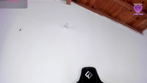 Yuliet online show from 09/27/25, 04:34