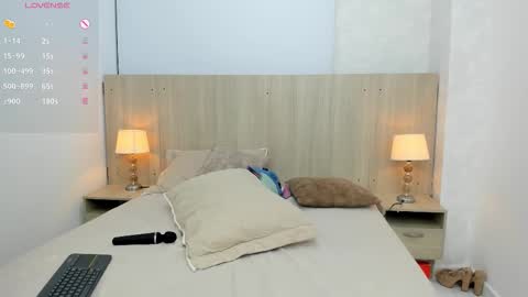 Yuli online show from 02/12/26, 08:26