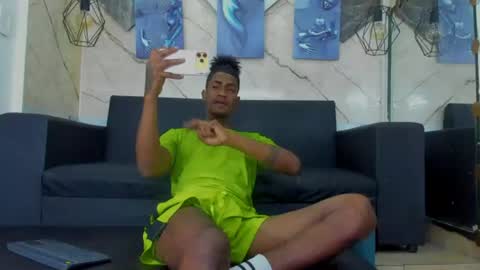 Snapshot of yulian_23 chatting on 07/21/26, 07:05 Ivan online show from 07/21/26, 07:05