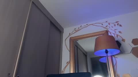 yulian 2811 online show from 01/16/25, 08:00