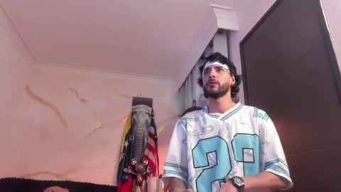 yulian 2811 online show from 03/17/26, 04:39