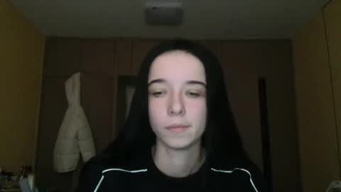 Yuliia online show from 11/04/25, 06:45