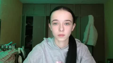 Yuliia online show from 02/25/26, 06:34