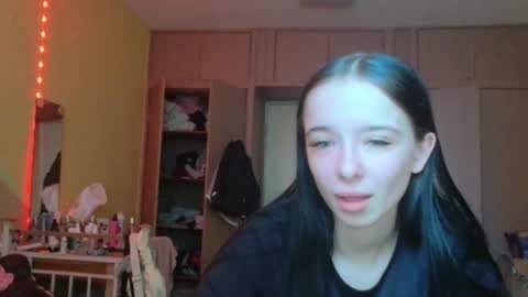 Yuliia online show from 04/21/26, 07:14