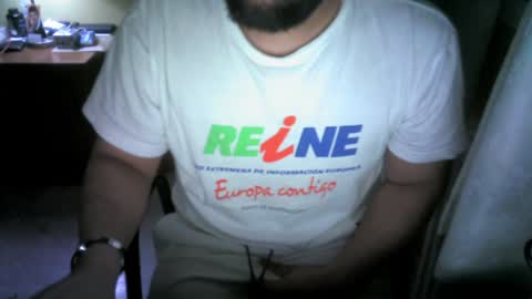 yulius_7 online show from 01/03/25, 10:40