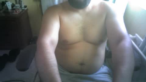 yulius_7 online show from 10/13/25, 01:44