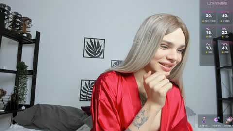 Snapshot of yuly_terner chatting on 12/27/24, 05:05 Yulia Terner online show from 12/27/24, 05:05