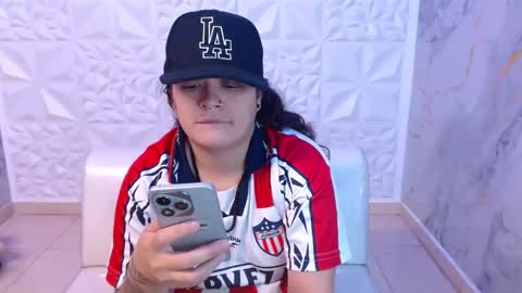 Snowflake online show from 03/27/26, 04:18