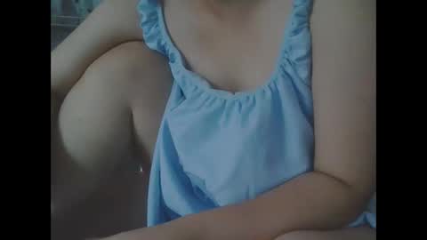 Snapshot of yumi123_ chatting on 10/17/25, 11:51 yumi123_ online show from 10/17/25, 11:51