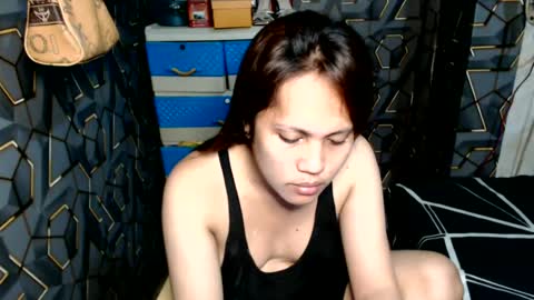 Snapshot of yumi_white chatting on 06/21/26, 04:31 yumi online show from 06/21/26, 04:31