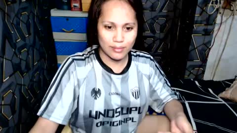 Snapshot of yumi_white chatting on 07/05/26, 06:59 yumi online show from 07/05/26, 06:59