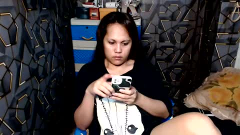 Snapshot of yumi_white chatting on 07/28/26, 07:15 yumi online show from 07/28/26, 07:15