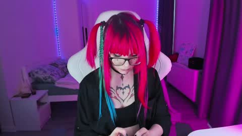 Yumi 3 online show from 12/06/24, 09:43