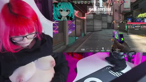 Yumi 3 online show from 01/13/25, 09:09