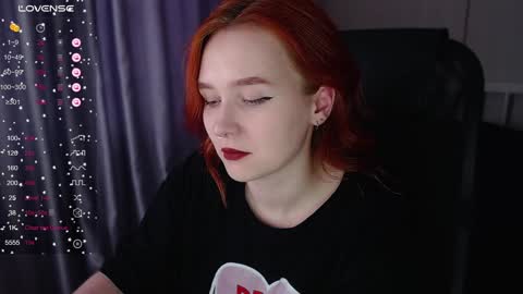 Mia 3  online show from 12/02/24, 10:39