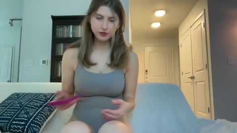 yumiandwolf online show from 03/06/25, 04:17