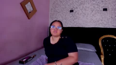 YumiViolet online show from 02/09/26, 08:02