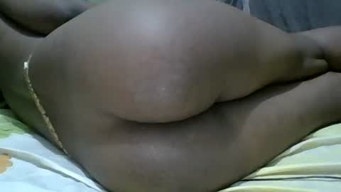 YUMMY online show from 10/07/25, 01:47