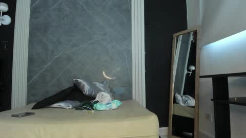 Yummyduo online show from 03/11/25, 11:55