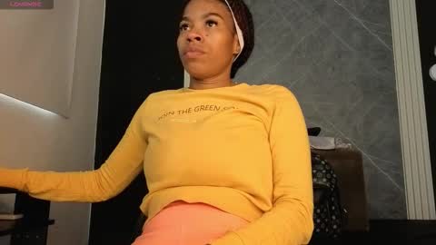 Yummyduo online show from 10/24/25, 12:01