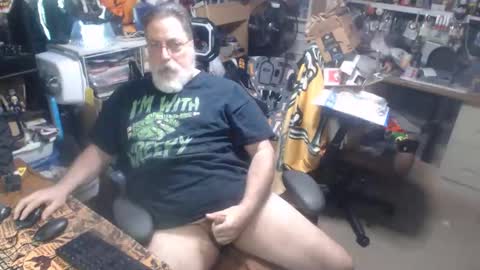 yummyflguy online show from 04/22/26, 09:16