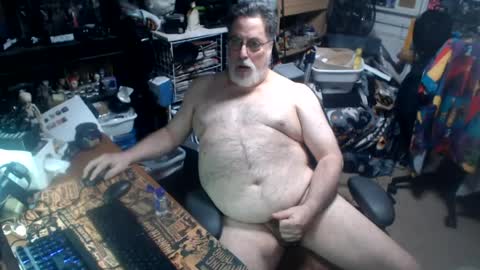 Snapshot of yummyflguy chatting on 07/21/26, 09:17 yummyflguy online show from 07/21/26, 09:17