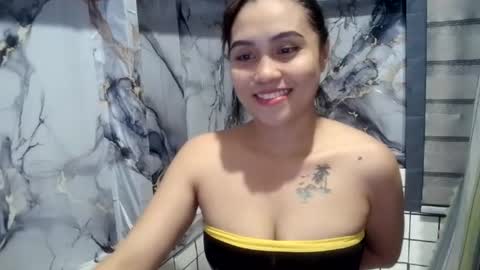 Snapshot of yummyjane19 chatting on 07/12/26, 11:45 yummyjane19 online show from 07/12/26, 11:45
