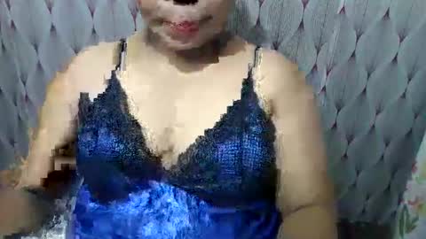 yummylips_4u online show from 05/14/26, 05:20