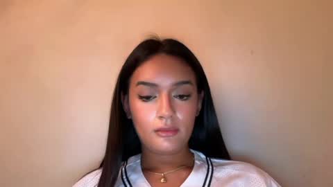 Snapshot of yummyrenalyn chatting on 06/02/26, 08:05 Goddes Renalyn online show from 06/02/26, 08:05