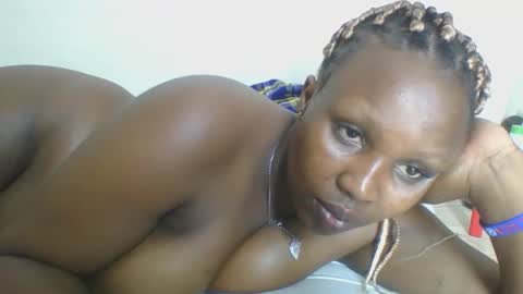 yummytitiess online show from 11/10/25, 11:15