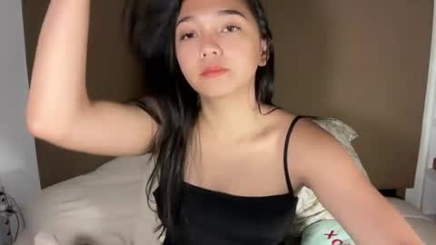 Luna online show from 07/15/26, 12:27
