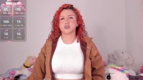 yunahott_ online show from 10/06/25, 03:37