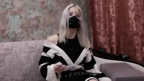 Yuna online show from 02/18/26, 07:43