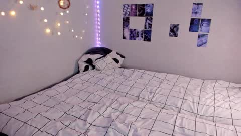 Yuna online show from 01/15/26, 12:32