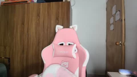 Snapshot of yungelitamor_ chatting on 07/12/26, 04:47 ELITA online show from 07/12/26, 04:47