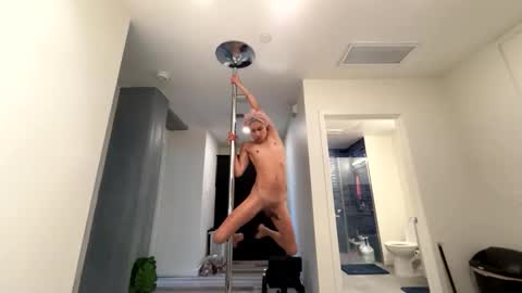 BbyTSSLut online show from 04/25/26, 12:13