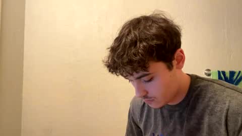 yungstudbev online show from 12/01/24, 11:47