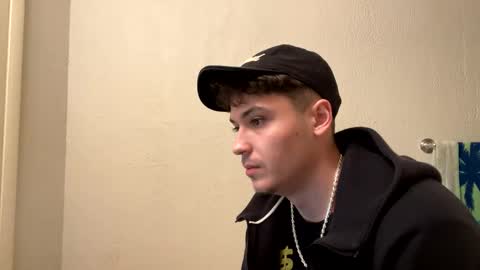 yungstudbev online show from 12/20/24, 06:19