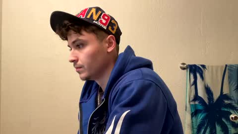 yungstudbev online show from 12/22/24, 04:06