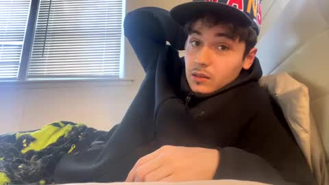 yungstudbev online show from 01/28/25, 05:56