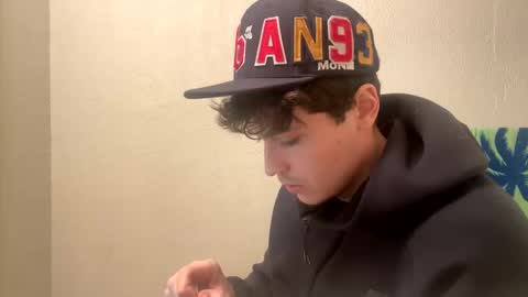 yungstudbev online show from 02/12/25, 05:15