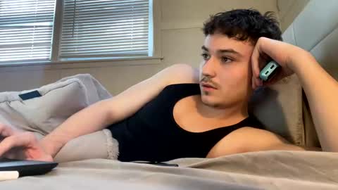 yungstudbev online show from 02/25/25, 09:24