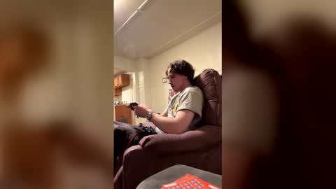 yungstudbev online show from 03/01/26, 12:01