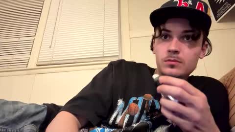 yungstudbev online show from 04/08/26, 03:06