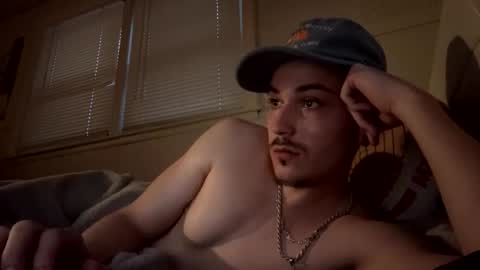 yungstudbev online show from 04/30/26, 11:42